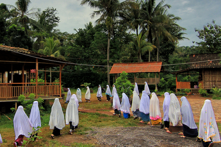 Pondok Pesantren Gratis di Semarang, Terdapat Berbagai Jenjang Pendidikan Untuk Putra dan Putri