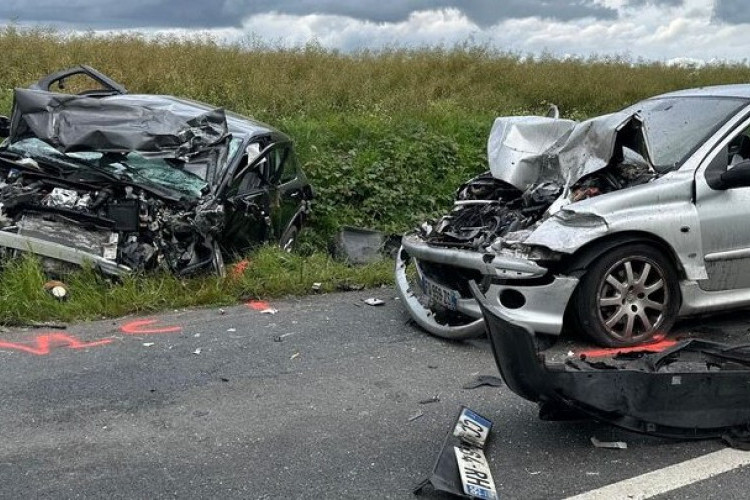 Accident Mortel à Baillieu-le-Pin Apporte un Profond Chagrin : 7 Morts, 2 Grièvement Blessés !