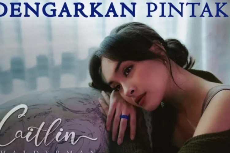 Download Lagu MP3 Dengarkan Pintaku - Caitlin Halderman, Sarat Makna Mencintai Seseorang yang Bukan Milik Kita