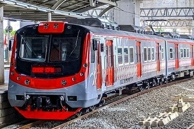 Info Jadwal KRL Solo-Jogja 21-22 Desember 2023 Dimulai Dari Stasiun Palur Pemberhentian Terakhir Tiba Di Stasiun Tugu Yogyakarta.