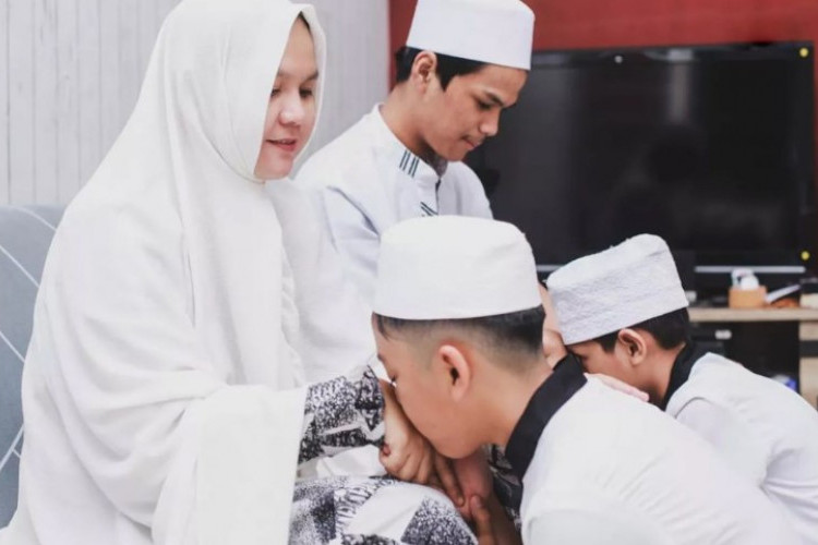 Kumpulan Contoh Ikrar Syawalan Saat Halal Bihalal Tahun 2023, Singkat Padat dan Penuh Makna