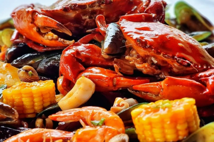 Resep Seafood Tumpah Enak dan Mudah, Kuliner Populer dengan Rasa Pedas dan Manis