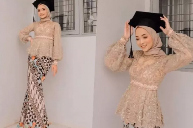 Model Baju Kebaya Berhijab Modern dan Trendi 2023, Bisa Untuk Acara Kondangan!