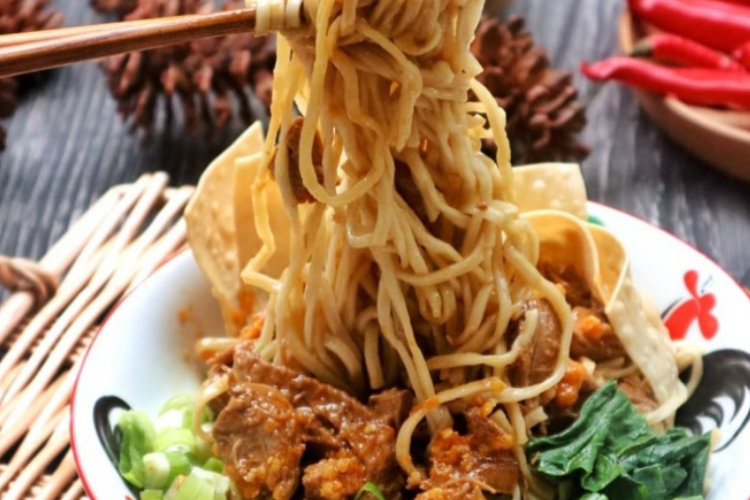 Ide Resep Mie Ayam Untuk 50 Porsi, Rasa Spesial dan Nikmat dengan Penuh dengan Topping