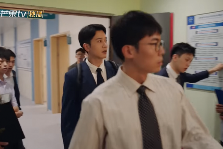 Spoiler The White Castle (2023) Episode 23 24 : Profesor Liu Makin Semangat Merawat Pasien