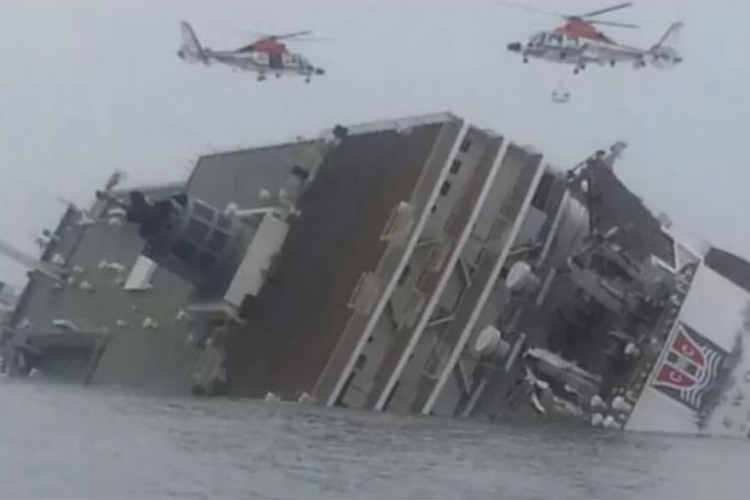 Mengenang 10 Tahun Tragedi Kapal Sewol Tahun 2014, Ratusan Penumpang Tenggelam Hingga Mundurnya PM Korsel