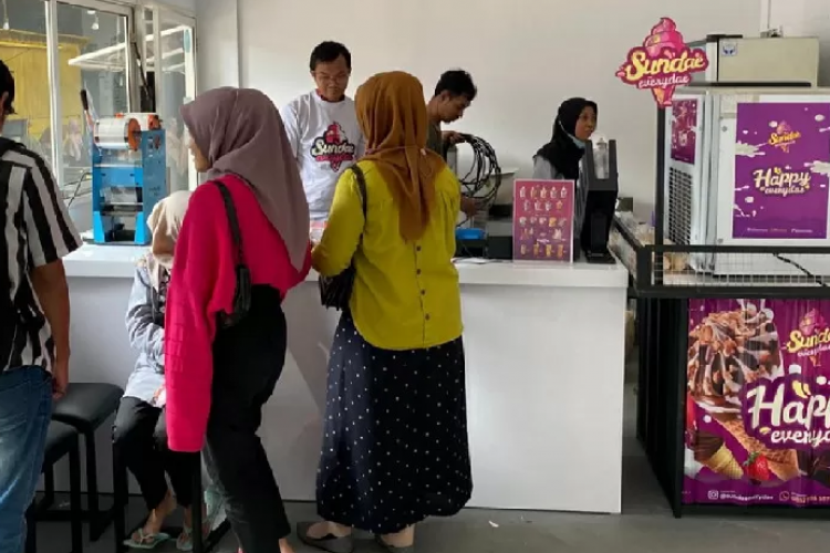 Harga Franchise Es Krim Sundae Everydae Terbaru 2023, Ternyata Bisa Dapat Keuntungan Fantastis