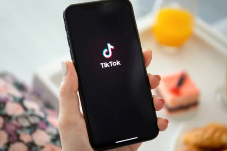 Jam FYP TikTok Hari Ini Ini, 20 Mei 2024 : Viewers Meledak! Pasang Alarm Agar Tak Kelewatan