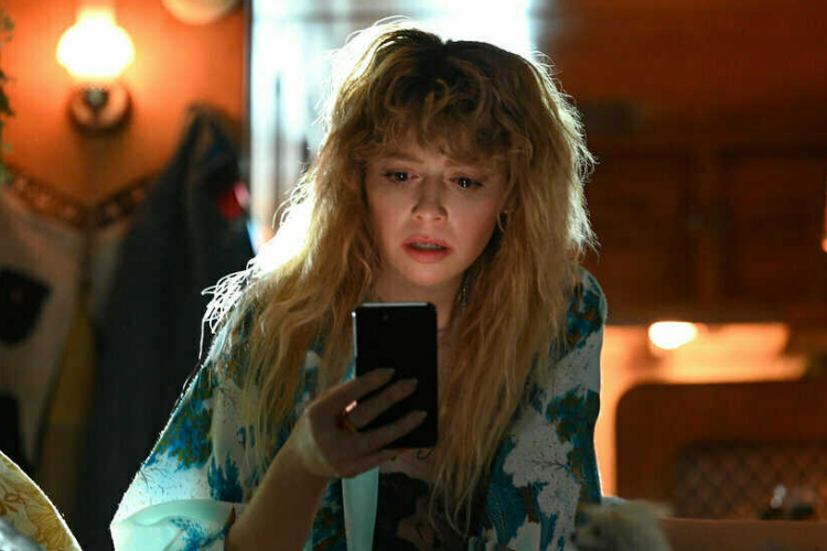 Daftar Pemain Series Poker Face (2023) Natasha Lyonne Bongkar Misteri Pembunuhan di Negara Bagian Amerika Serikat