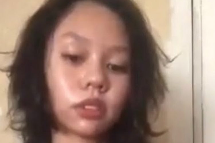 Link Video FULL VIRAL Erin Bugis Leak Durasi 22 Menit Doodstream, Ketahuan Skidipapap Dalam Mobil Bareng Pacar