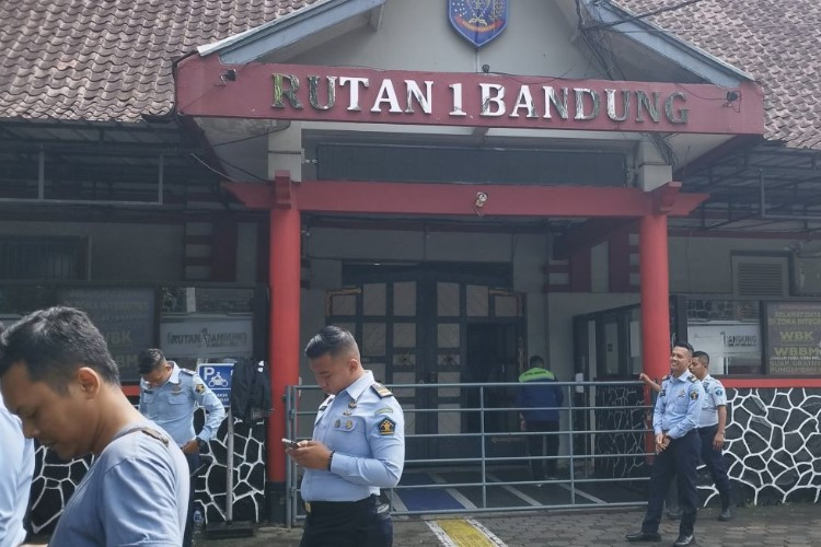 Alamat dan Kontak Rutan Kelas I Bandung Lengkap Dengan Jam Kunjungan dan Cara Pendaftarannya 