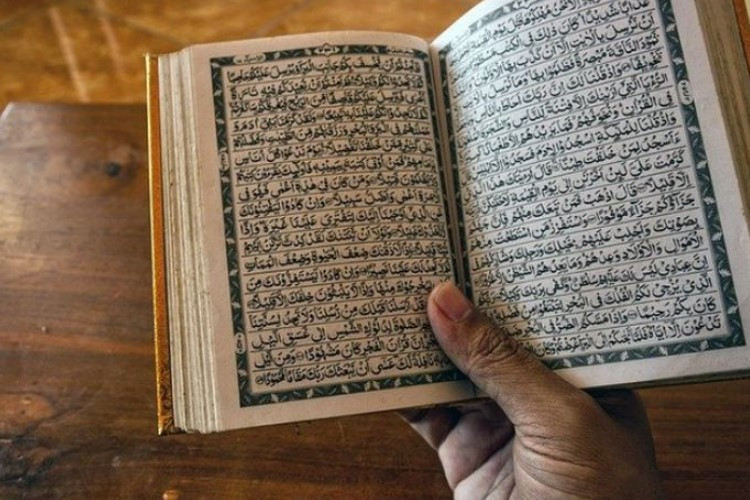 Bacaan Ayat 1000 Dinar Bisa Mempermudah Dalam Mencari Rezeki Ada Di