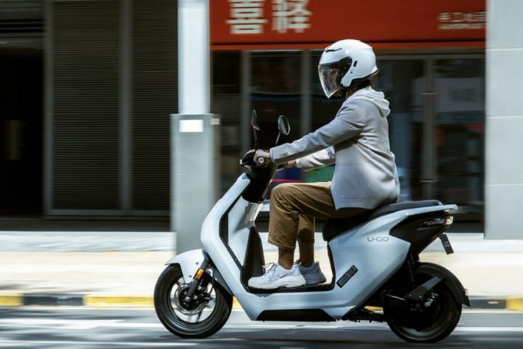 Spesifikasi Honda Skuter Listrik Terbaru 2024, Bisa Tempuh 80 Km! Jadi Primadona Kendaraan Listrik Baru