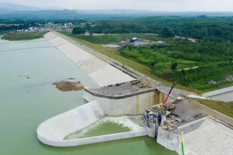 Fakta Menarik Bendungan Sadawarna di Indramayu Jawa Barat yang Mampu Tampung 70,86 Juta m3 Air Cipunagara