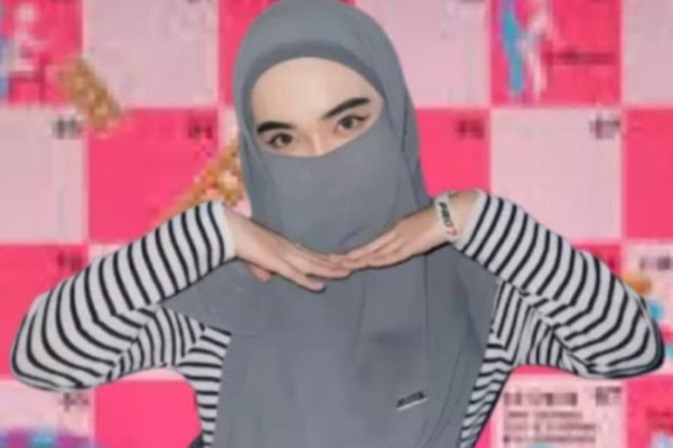 Video Auraprin Viral TikTok dan X Twitter Main Ular Tangga Pink Bareng Suami Orang, Warganet: Nggak Cocok Sama Hijabnya!