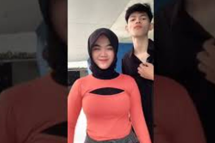 Viral Video Akirahajimetwo Berhijab Pakai Pakaian Ketat Pamerkan Tobrut Disorot Warganet