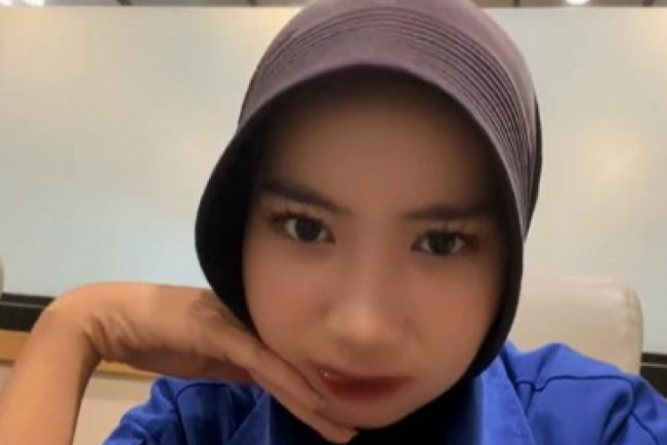 Link VIRAL Video Zahra Seafood Bakaran Full Durasi 6 Menit 40 Detik Jadi Bahan Pencarian Netizen, Ketahui Disini!