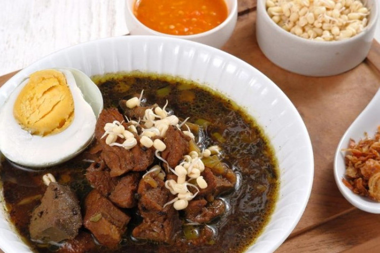 Resep Cara Membuat Rawon Untuk 100 Porsi, Butuh Daging Berapa Kg? Cocok Untuk Acara Hajatan