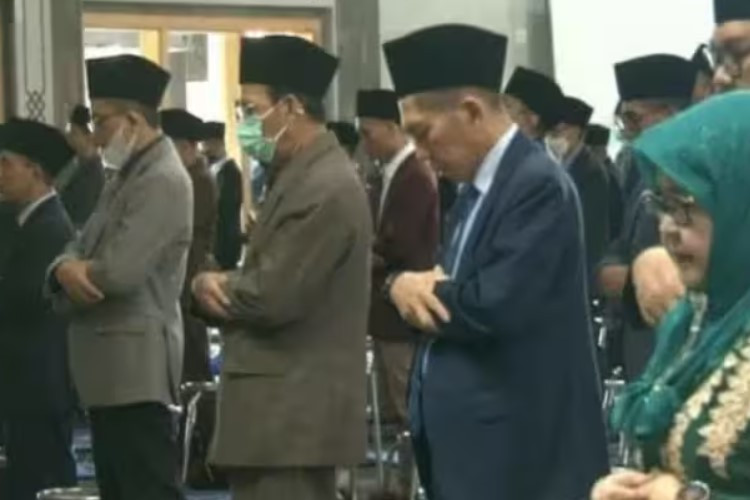 Intip Ajaran Pondok Pesantren Al-Zaytun yang Dianggap Sesat, Boleh Zina Asal Bayar Rp2 Juta Hingga Pakai Salam Yahudi 