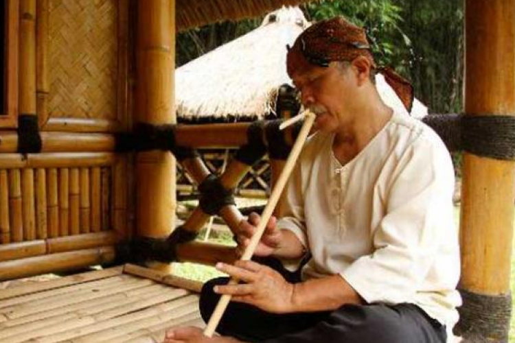 Cara Belajar Kunci Suling Dangdut, Mudah! Buat Pemain Suling Pemula Juga Bisa Coba