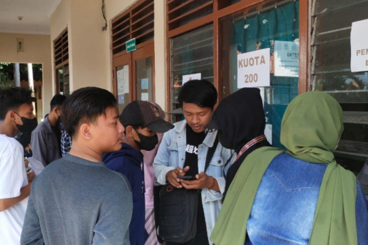 Loker Cirebon Langsung Kerja Tanpa Ijazah, Tak Perlu Minder dan Anti Menganggur!