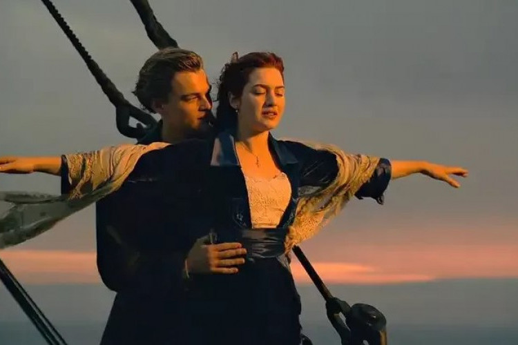 Sinopsis Film Titanic (1997), Kisah Cinta Dua Insan dengan Latar Belakang Berbeda hingga Maut Memisahkan