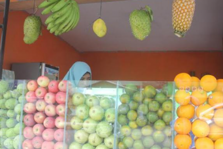 Inspirasi Warung Jus Buah Depan Rumah Minimalis, Bisa Jadi Ide Referensi Sebelum Membangung!