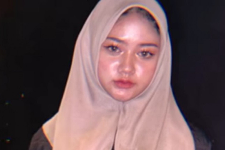 Video Ratu Moon Viral Bocor di Tiktok Twitter, Durasi Full Asli Jadi Incaran Netizen Ganas!