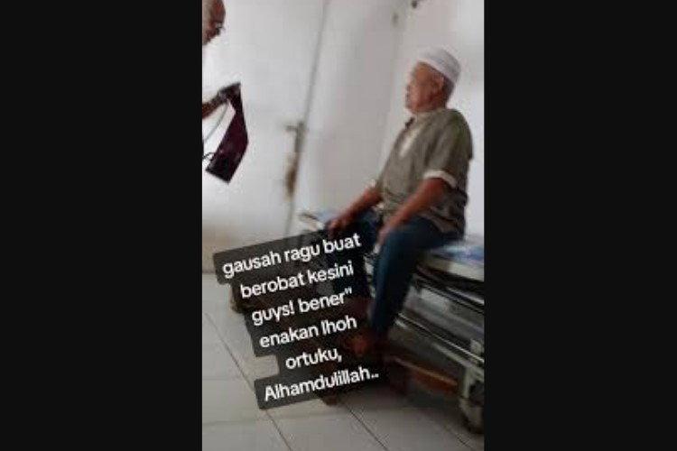 Viral Klinik Dr Sundhaji Jatiasih Pensiunan Dokter yang Buka Layanan Pengobatan Murah Meriah Tapi Manjur Banget 