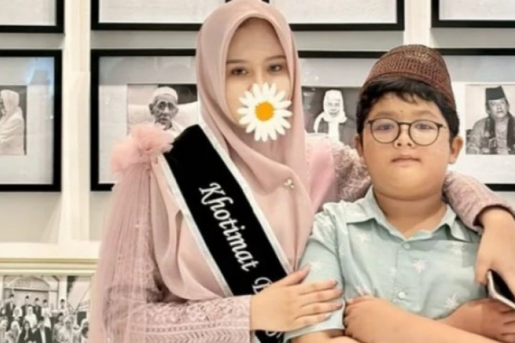 Profil Biodata Ning Chasna Nayluver yang Resmi Bertunangan dengan Gus Sunny, Putri Gus Kautsar Ploso Kediri