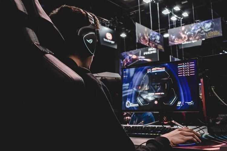 Rekomendasi Warnet di Bekasi yang Terbaik Untuk Gaming Sepuasnya Anti Buffering atau Ngelag, Buka 24 Jam 