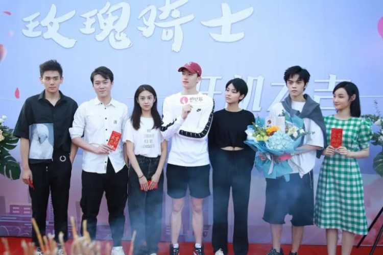 Daftar Pemain Drama China Knight of the Rose, Kisah Romantis yang Bikin Iri, Tayang di Youku