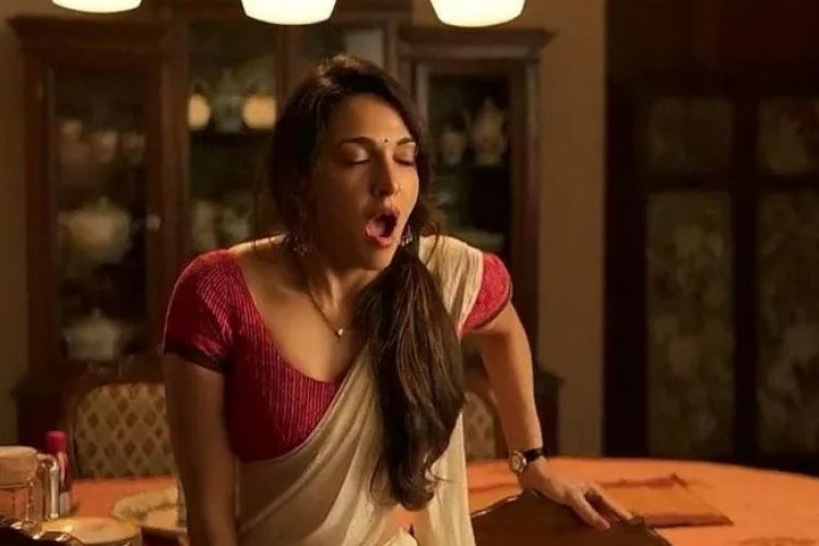 Daftar Film Dibintangi Kiara Advani Bintang Bollywood Spesial Adegan Dewasa, Mana yang Sudah Kalian Tonton?