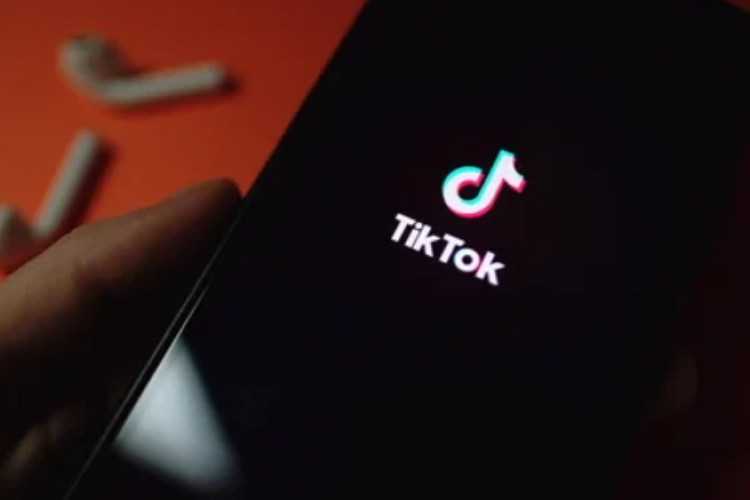 Hashtag FYP TikTok Hari Minggu, 19 Mei 2024 : Akun Dikunjungi Ribuan Kali! Ini Dia Tips dan Triknya