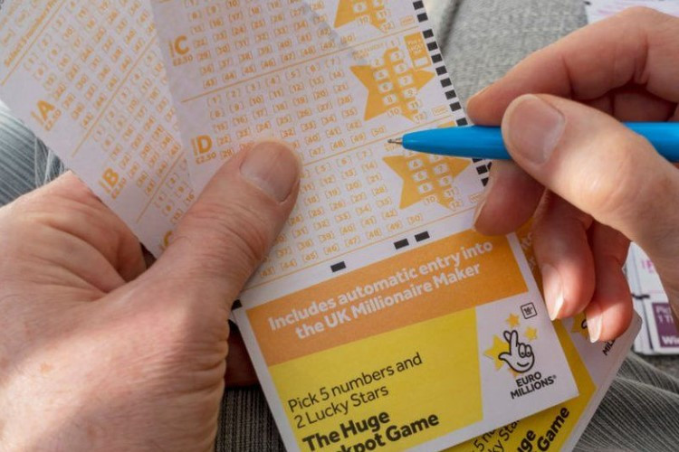 Résultats EuroMillions du 21 Juin 2024 Deviner Le Nombre De Numéros Qui Sortiront Si La Chance Vous Sourit.