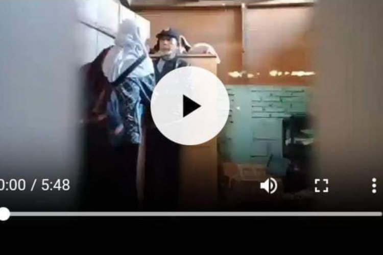 Link Video Viral Guru dan Murid Asli Durasi 5 Menit Tanpa Sensor, Banyak Dicari Ramai Jadi Bincangan!