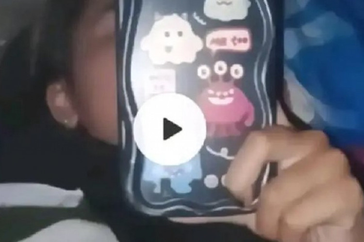 Link Video Asli Saskia Gisting Viral Tiktok Facebook Durasi Full No Sensor, Ternyata Masih SMP?