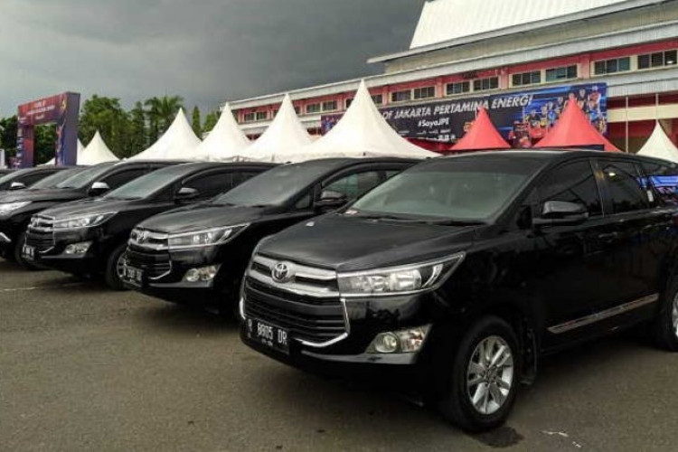 Tempat Sewa Mobil Terdekat Lepas Kunci, Murah dan Aman Buat Rental Seharian