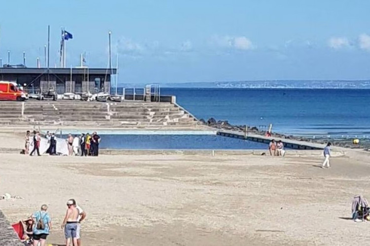 Accident Tragique à la Piscine de Binic : un Avertissement pour la Sécurité Publique