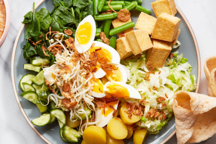 Cek Resep Bumbu Gado-Gado Untuk 40 Porsi Paling Enak, Perhitungan Pas Untuk Ide Berjualan