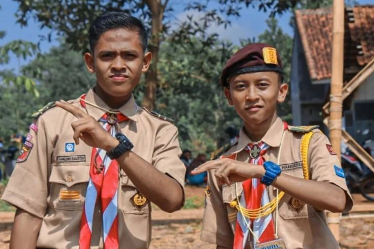 Pakaian Seragam Pramuka Siaga Ciri Ciri Hingga Kelengkapan Atribut Putra Dan Putri