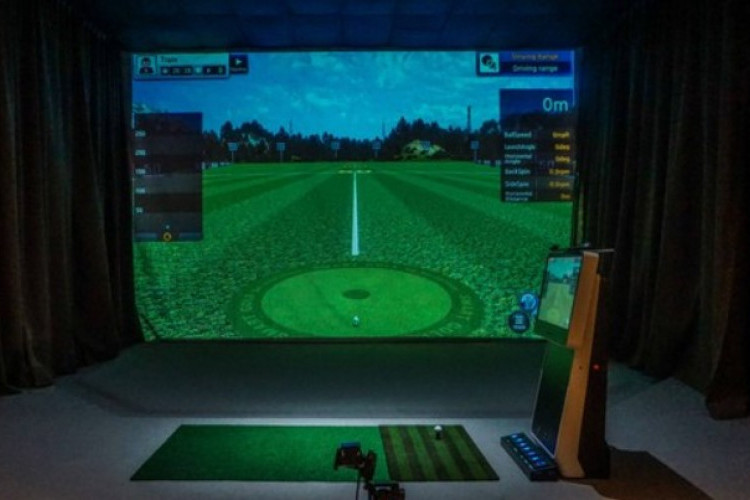 Review SIM Simulator Golf Academy Viral di Kalangan Artis Ibu Kota, Main Golf Indoor Untuk Pemula!