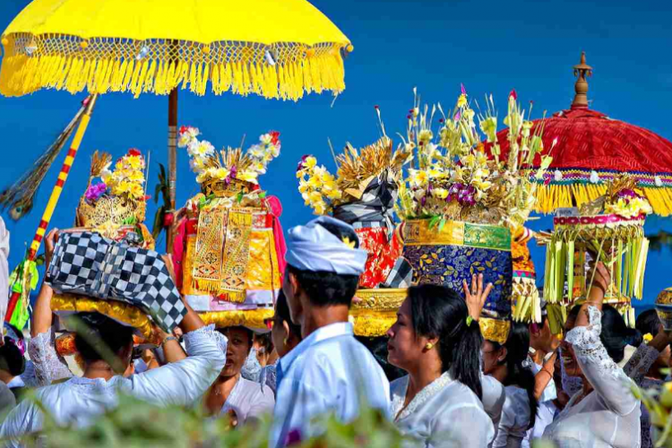 Jadwal Sembahyang Hindu di Bulan Januari 2024, Cek Info Lengkapnya Disini!