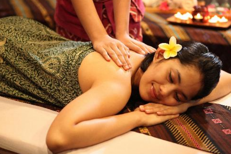 4 Rekomendasi SPA & Massage di Medan : Harga Terbaru 2023, No Kontak, dan Alamat lengkap, Bikin Healing Kamu Makin Nyaman!