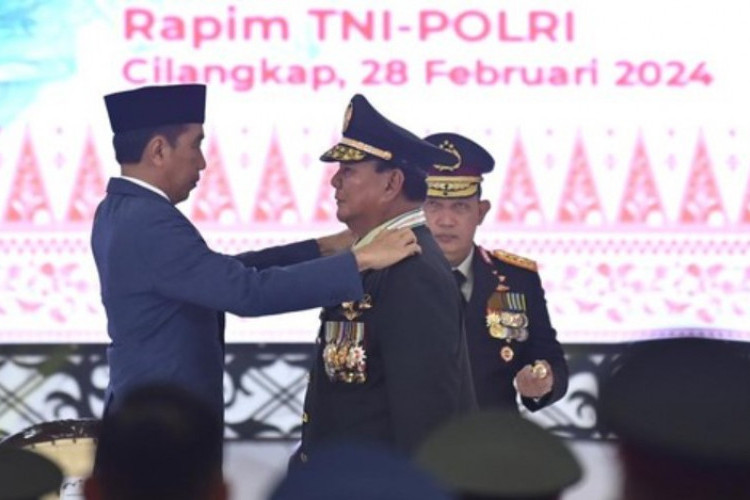 Prabowo Subianto Naik Pangkat Menjadi Jenderal Bintang Empat: Ini Suatu Kehormatan Bagi Saya!