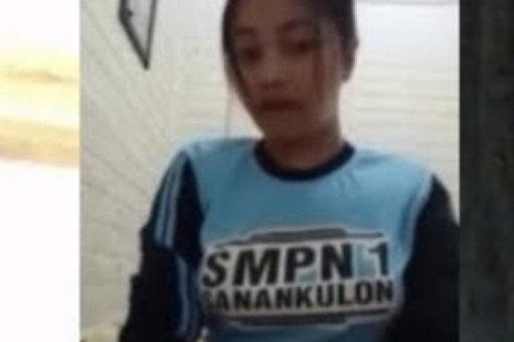 Video Viral Siswi SMP 1 Sanankulon Diburu di Twitter, Full Durasi 4 Menit Gerakannya Energik!