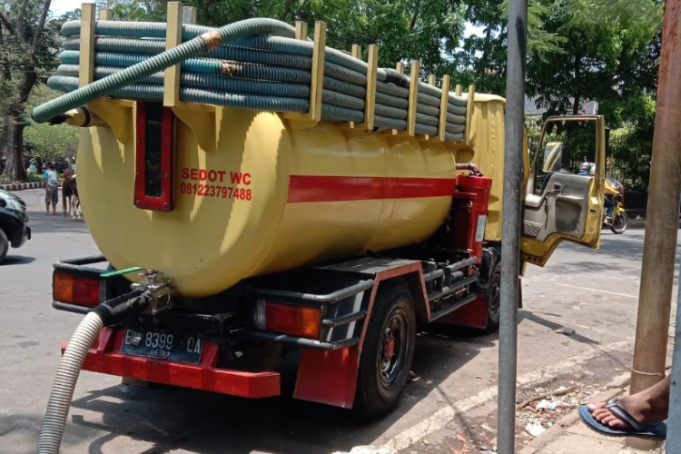 Sewa Jasa Sedot WC Bojonegoro Paling Direkomendasikan dan Tarif Murah Mulai Rp100 Ribuan Aja