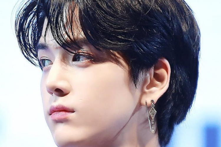 Intip Hairstyle Younghoon THE BOYZ Paling Iconic, Dijamin Keren dan Trendy Cocok Untuk Inspirasi