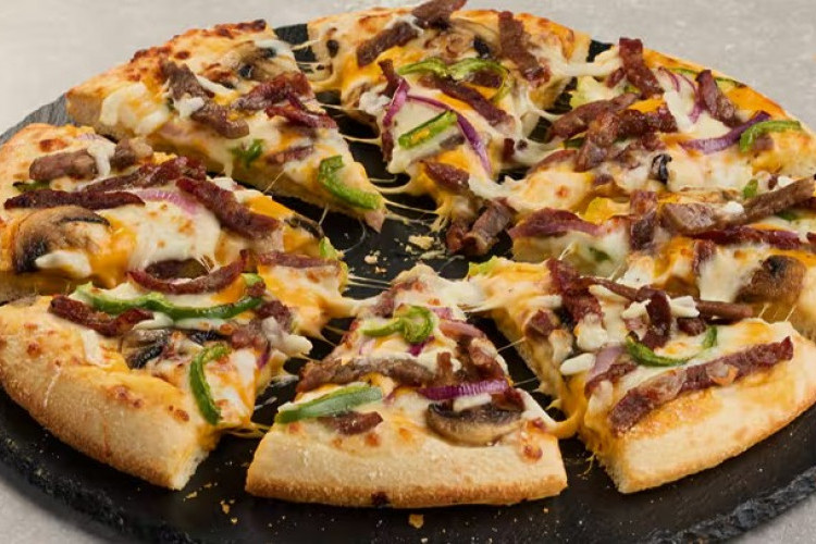 Philly Cheesesteak Domino's Menu Baru Viral Wajib Dicoba! Creamy Meaty Cheesy Bercampur Jadi Satu!