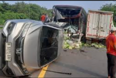 Video Detik-Detik Kecelakaan Tol Cipularang KM 85 Hari ini Juli 2024, Tabrakan Beruntun 3 Korban Luka-Luka